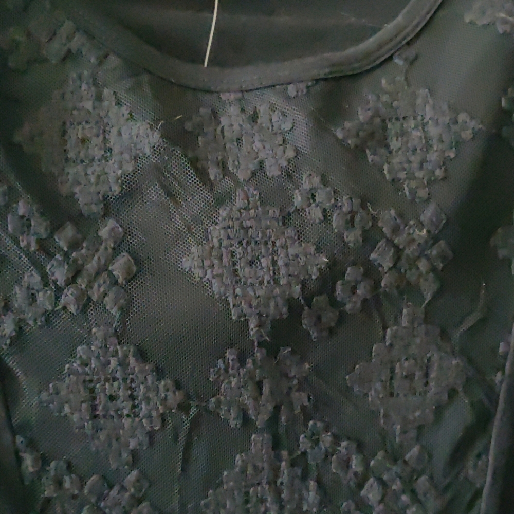 Blouse - Picture 2 of 2